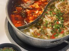 -德林酸菜鱼火锅(南丹店)