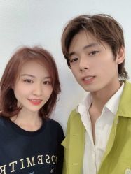-洛施奇烫发染发沙龙