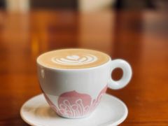 -Be Lived Cafe比例咖啡(摩天轮店)