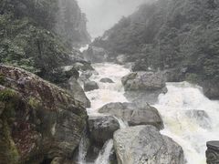 -三叠泉瀑布