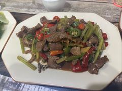 -南雄雄州土菜餐厅(粤北大厦店)