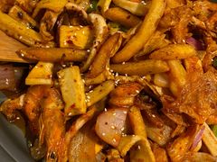 -炭舍干锅·烤鱼(扬名广场店)