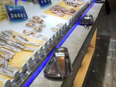 -锤头鲨毛肚海鲜烤肉自助餐厅(国购广场店)