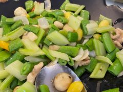 -五稻厨房粤西菜(新闻店)