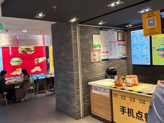 -麦当劳(伟城广场店)