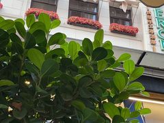-塞纳河法国餐厅(意式风情街店)