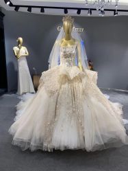 点击看大图 -GRACE KELLY婚纱与礼服(北京店)