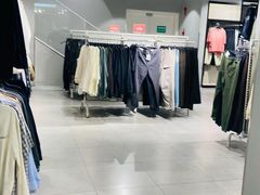 -H&M(天一广场店)