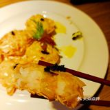 郑州探店｜古玩城旁融合餐厅古色古香