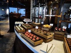 -锦厨国际自助餐厅 · 云端景观 (昆明索菲特大酒店)