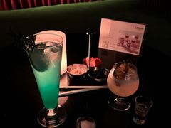 -亚龙湾喜来登·美景台大堂吧