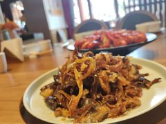 -隔壁老王·家常云南菜(花巷店)