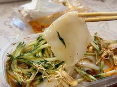 -媛媛家秘制鸡丝凉皮(陆慕店)