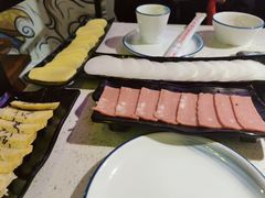 -十三幺山野火锅(市府路店)