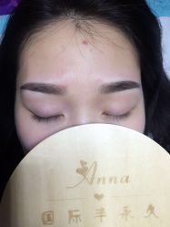 -Anna美妆定制