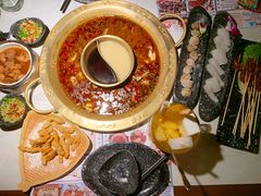 -新哥老官·畅吃123·美蛙世界(苏宁广场店)