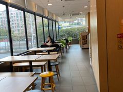 -麦当劳(伟城广场店)