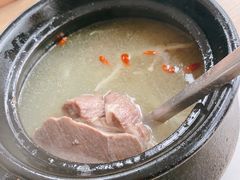 -老火大骨头汤馆