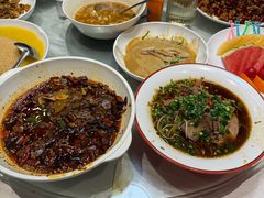 -鑫巴蜀小镇 · 水煮鱼专研店(玉桥店)