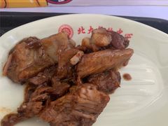 酱肘子-北大学一食堂