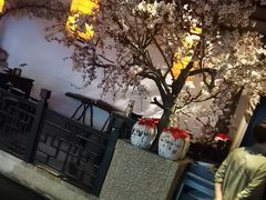 -绿茶餐厅(西湖银泰百货店)