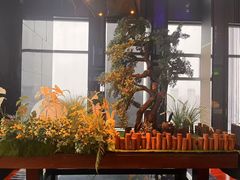 -唐拉雅秀酒店-西锦汇空中BBQ·思创餐厅