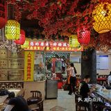 浓郁的高汤，鲜美无比。牛肚Q弹，嚼劲十足，却不会塞牙缝