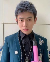 -发饰美男士增发补发假发定制店