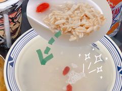 -牛一嘴·兰州牛肉面·大盘鸡(财富中心店)