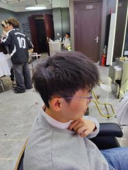 -藤野造型烫发染发