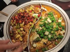 -辣尚瘾·烤鱼·新川菜(牡丹园直营店)