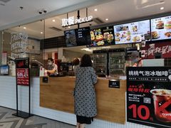 -肯德基(万科广东路店)