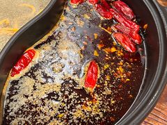 -郑记·古法黑砂锅串串(龙泉店)