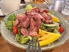 烤牛肉鲜蔬沙拉-Retro Deli