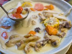 龙桥椰汁浸鸡-龙桥私厨·姜花菊花过桥鱼·顺德菜(容桂店)