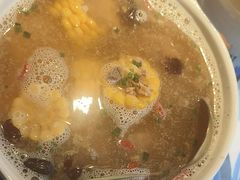 -川流不息·地道川菜·小龙虾(新松江路店)