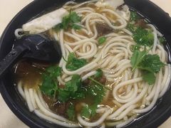 鑫花溪牛肉粉(凤凰街店)-鑫花溪牛肉米粉(凤凰街创始总店)