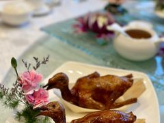 招牌脆皮乳鸽-深圳中海凯骊酒店