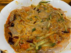 东北拉皮-安诚居干锅鸭头(八角店)