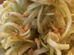 -闯关东东北农家菜(崂山石老人店)