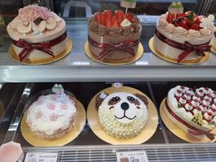 -花花卷卷·鲜食蛋糕(静安久光百货店)