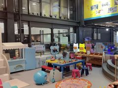 -萨卡屋亲子乐园·餐厅(龙山万物工场店)