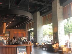 大堂-星巴克(广州立白中心店)