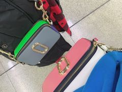 -喜茶(上海兴业太古汇店)