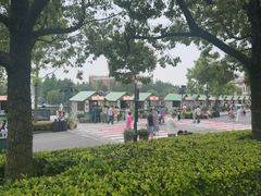 -比斯特上海购物村精品奥特莱斯