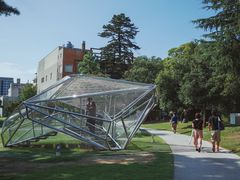 -金泽21世纪美术馆