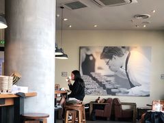 大堂-星巴克(北京通州九棵树西路店)