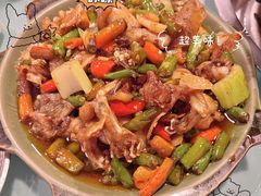 -鸿顺老铁锅美蛙鱼府(解放碑店)