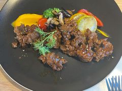 甜不腻照烧牛肋-幸薈飯堂