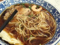 -伟记奥面馆(养育巷店)